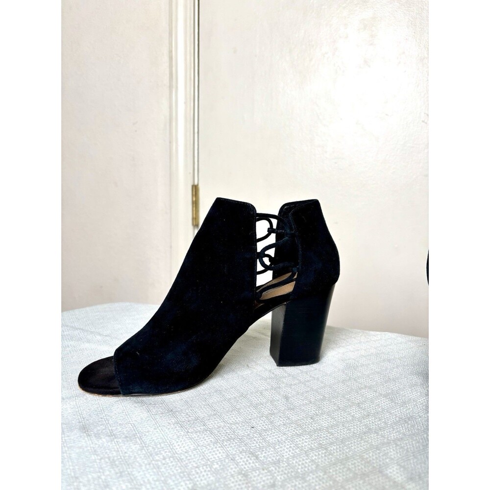 Tahari Women's Open Toe Black Suede Leather High Heels Peekaboo Size 8M